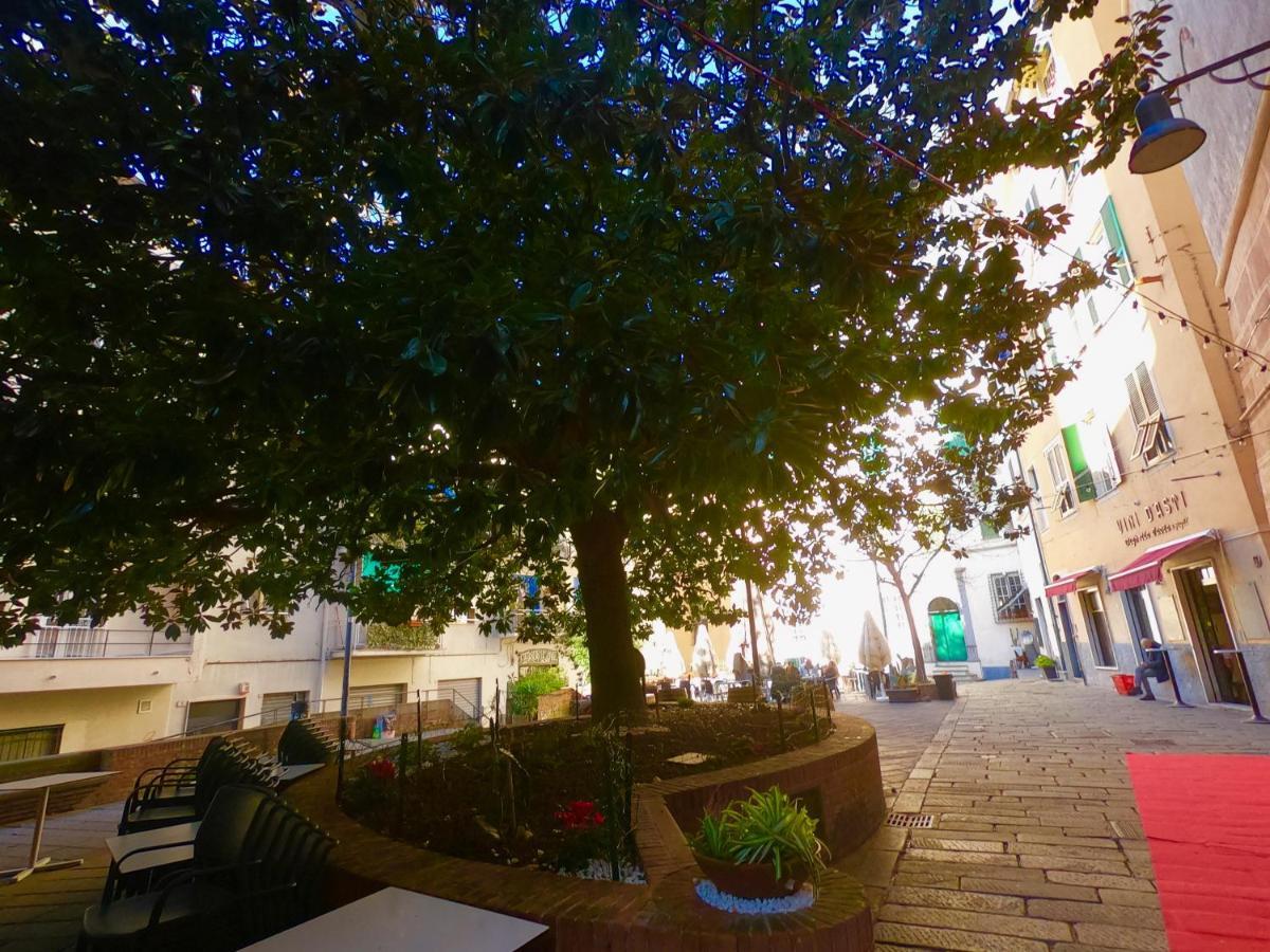 Central Savona Exterior foto