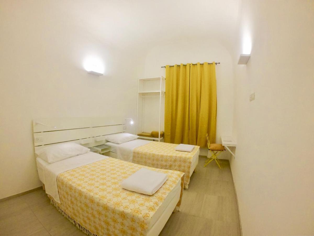 Central Savona Exterior foto